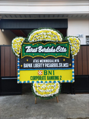 Papan Bunga Duka di Alor