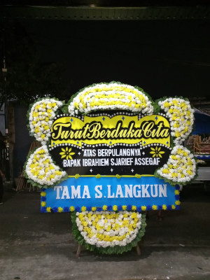 Papan Bunga Duka di Alor